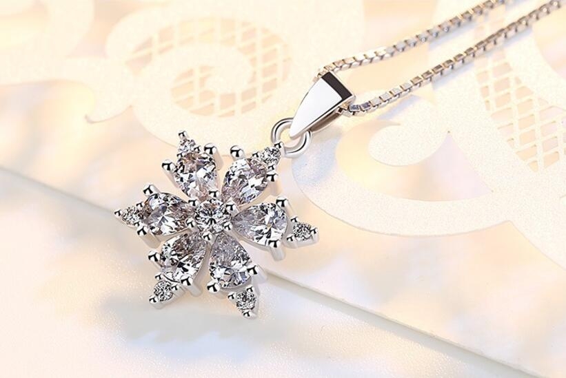 Collier reine de neige2 1